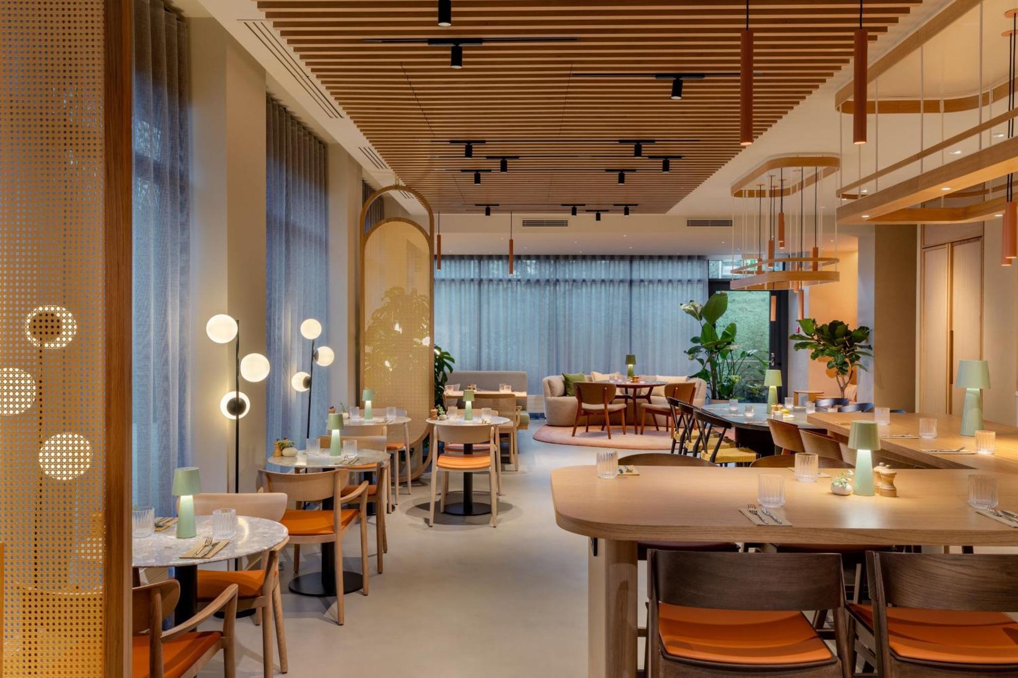Element By Westin Hotel 3*